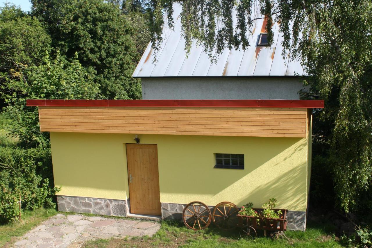 Penzion U Zpevaku Nove Hute Exterior photo